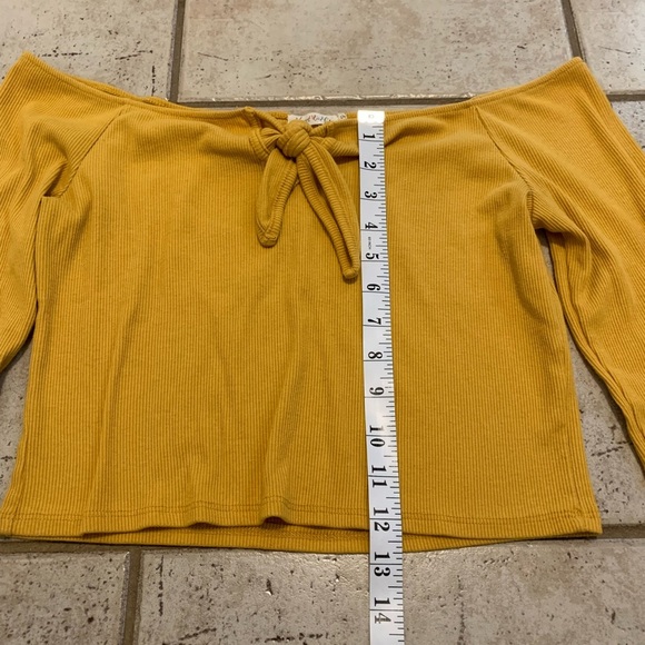 Heart & Hips Mustard Yellow Ribbed Off-the-Shoulder Crop Top - Size L - Picture 5 of 6